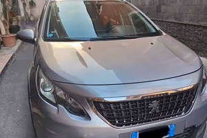 PEUGEOT 2008  allure 1.600 diesel 120 CV