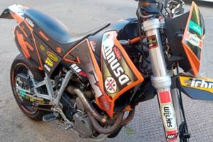 ktm 625 smc