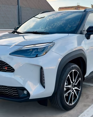 TOYOTA YARIS CROSS GR SPORT