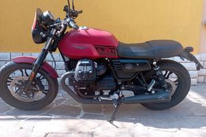 Guzzi V7 III Stone
