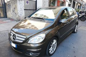 MERCEDES Classe B (T245) - 2011