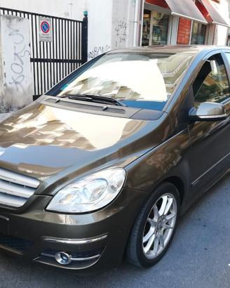 MERCEDES Classe B (T245) - 2011
