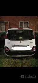 Citroën C3 Picasso immatricolata nel 2013
