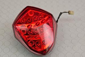 FARO POSTERIORE SUZUKI GSXR 1000 2003 2004