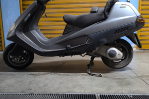 Piaggio Super Hexagon 125