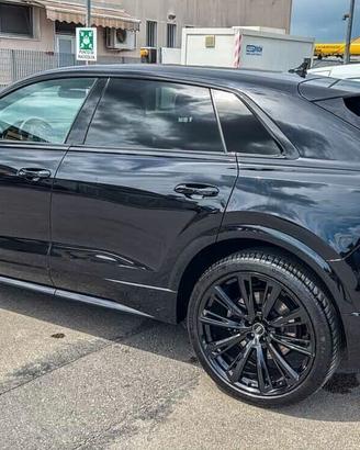 Audi Q8 50 TDI TOTAL BLACK/23"/PELLE/S-LINE