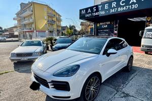 PORSCHE CAYENNE 3.0 462cv E-HYBRID FULL (PERMUTO)