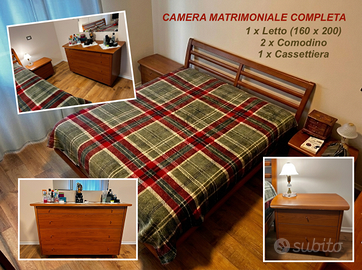 Set Camera da Letto in Stile "Ciliegio Moderno"