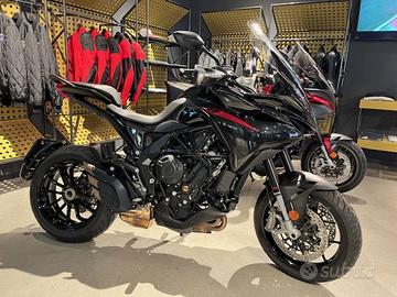 MV Agusta Turismo Veloce 800 MV Agusta Turism...