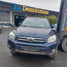 RICAMBI USATI TOYOTA RAV 4 2.2 TD ANNO 2011