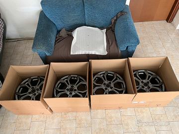 Cerchi Ford 205/45 R17