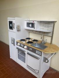 Cucinetta giocattolo in legno bianca per bambini
