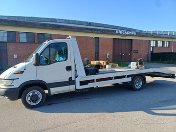 Carroattrezzi iveco daili 50-13