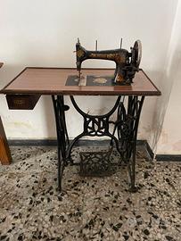 MACCHINA DA CUCIRE  del 1950