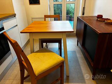 Tavolo cucina IKEA 65x65 + 2 sedie
