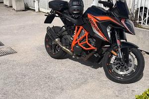 Ktm superduke 1290 gt