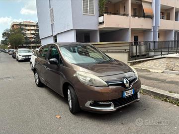 Renault Scenic x-mod 