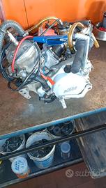 motore ktm 250