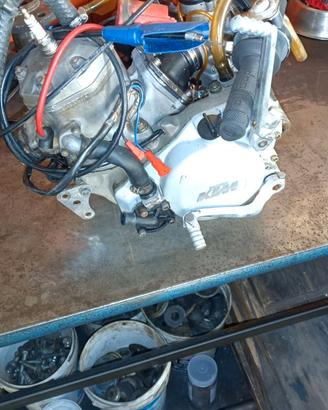 motore ktm 250