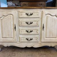 Credenza provenzale classica
