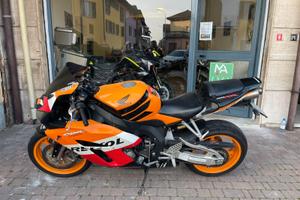 CBR 1000 RR