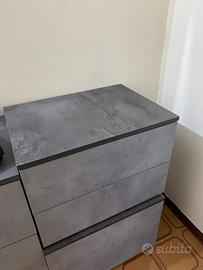 Comodino grigio moderno