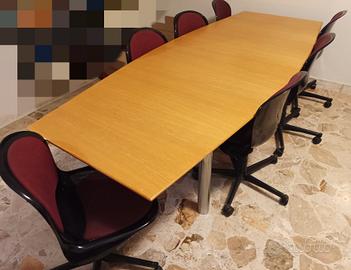 Tavolo Riunioni Sagomato + 10 Sedie