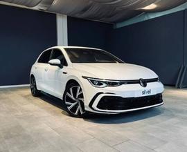 Volkswagen Golf 2.0 tdi R-Line 150cv dsg