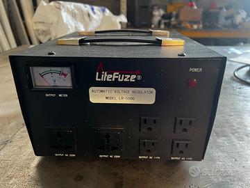 Trasformatore di corrente da 220v a 110v