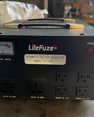 Trasformatore di corrente da 220v a 110v