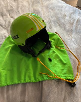 Casco uvex verde e giallo con possibile mentoniera