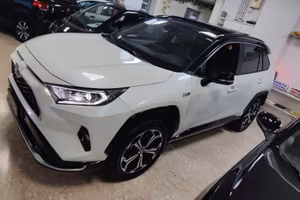 Toyota RAV 4 2.5 PHEV (306CV) E-CVT AWD-i Style