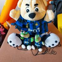 Peluche tifosotto Inter e coccodrilli inter