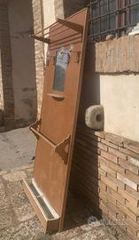 vecchio mobile ingresso appendiabiti cappelliera