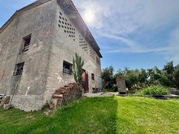 RUSTICO A SOMMACAMPAGNA