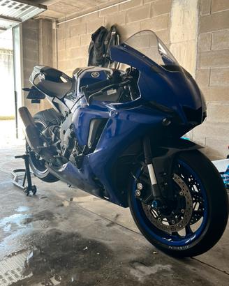 Carene oem originali Yamaha R1 2020-2025