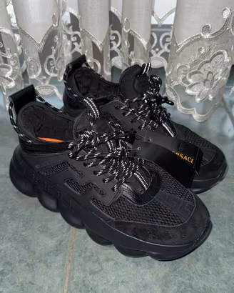 versace chain nere