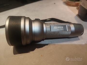 mares eos 12rz torcia subacquea 1200 lm