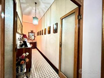 MULTILOCALE A LA SPEZIA