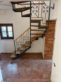 Scala legno e ferro battuto rustica – h. 291 cm