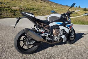 BMW S1000 R