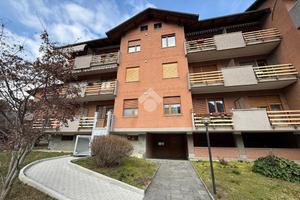 2 LOCALI A LANZO TORINESE