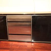 Mobile contenitore versatile