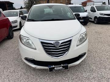 Lancia Ypsilon 1.2 69 CV 5 porte S&S Gold