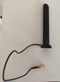 Antenna GSM esterna con base magnetica