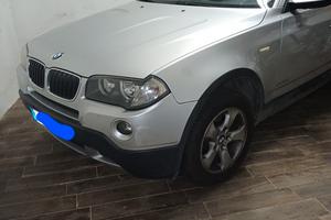 BMW X3 1.8 ELECTA
