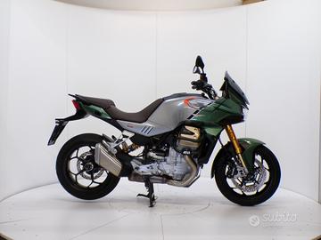 Moto Guzzi V100 Mandello S