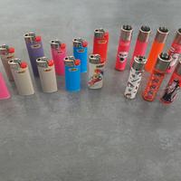 collezione 18 accendini 