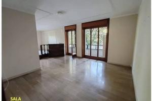 Appartamento di 140 m² con 4 locali a Bresso