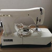 Necchi macchina da cucire